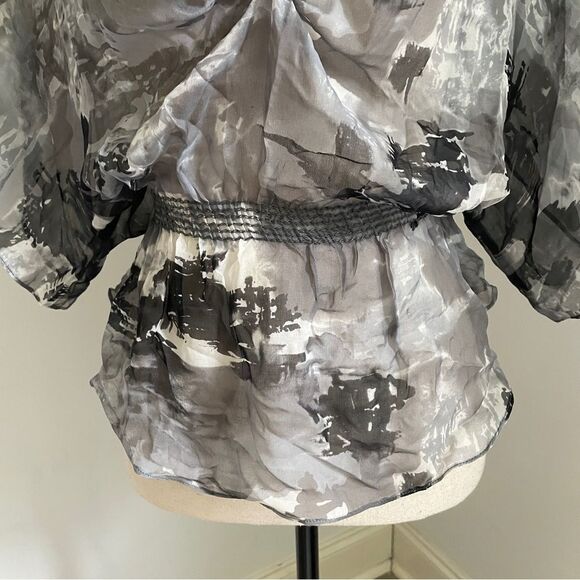 Gibson Abstract Black Sheer Peplum Blouse‎ size XS Watercolor Lightweight Top - Picture 8 of 12
